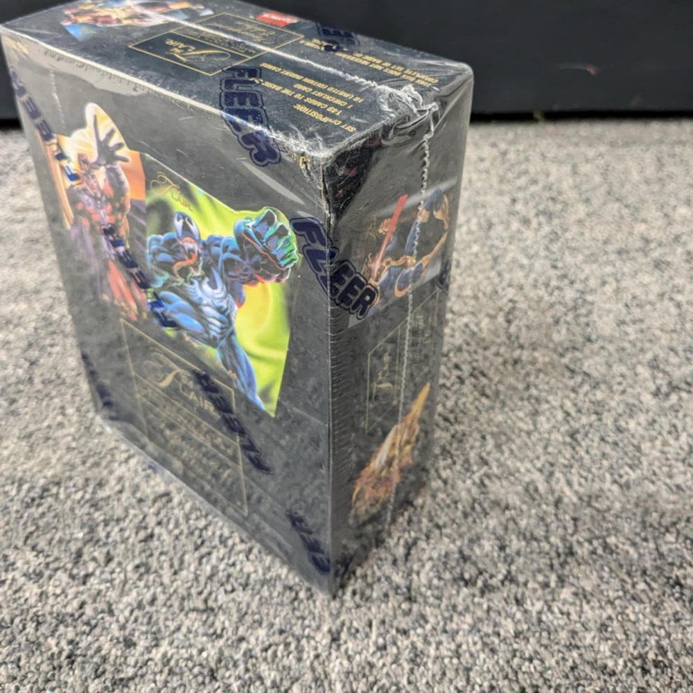 1994 Fleer Flair MARVEL UNIVERSE CARDS INAUGURAL EDITION BOX Factory Sealed